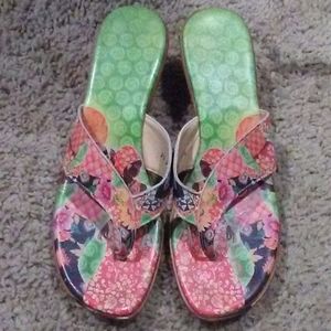 Icon Vacation Sandals